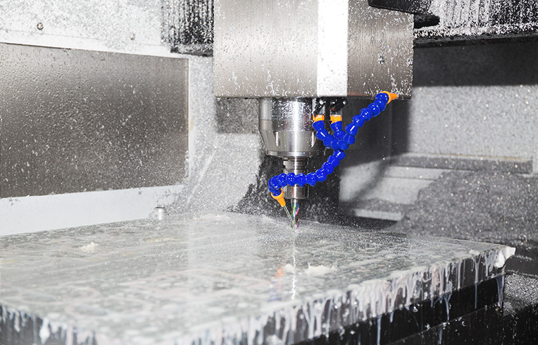 Thermoformiermaschine/Plastikbechermaschine